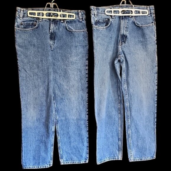 2 pairs Kirkland Classic Blue Denim Jeans 100% cotton 34x30 great workpants - Picture 1 of 15